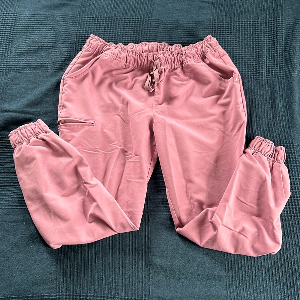 Jaanuu jogger scrub pants